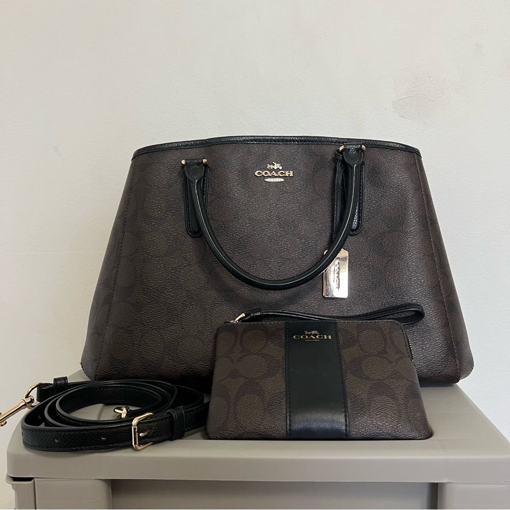 Coach Margot Carryall & Matching Wristlet Set